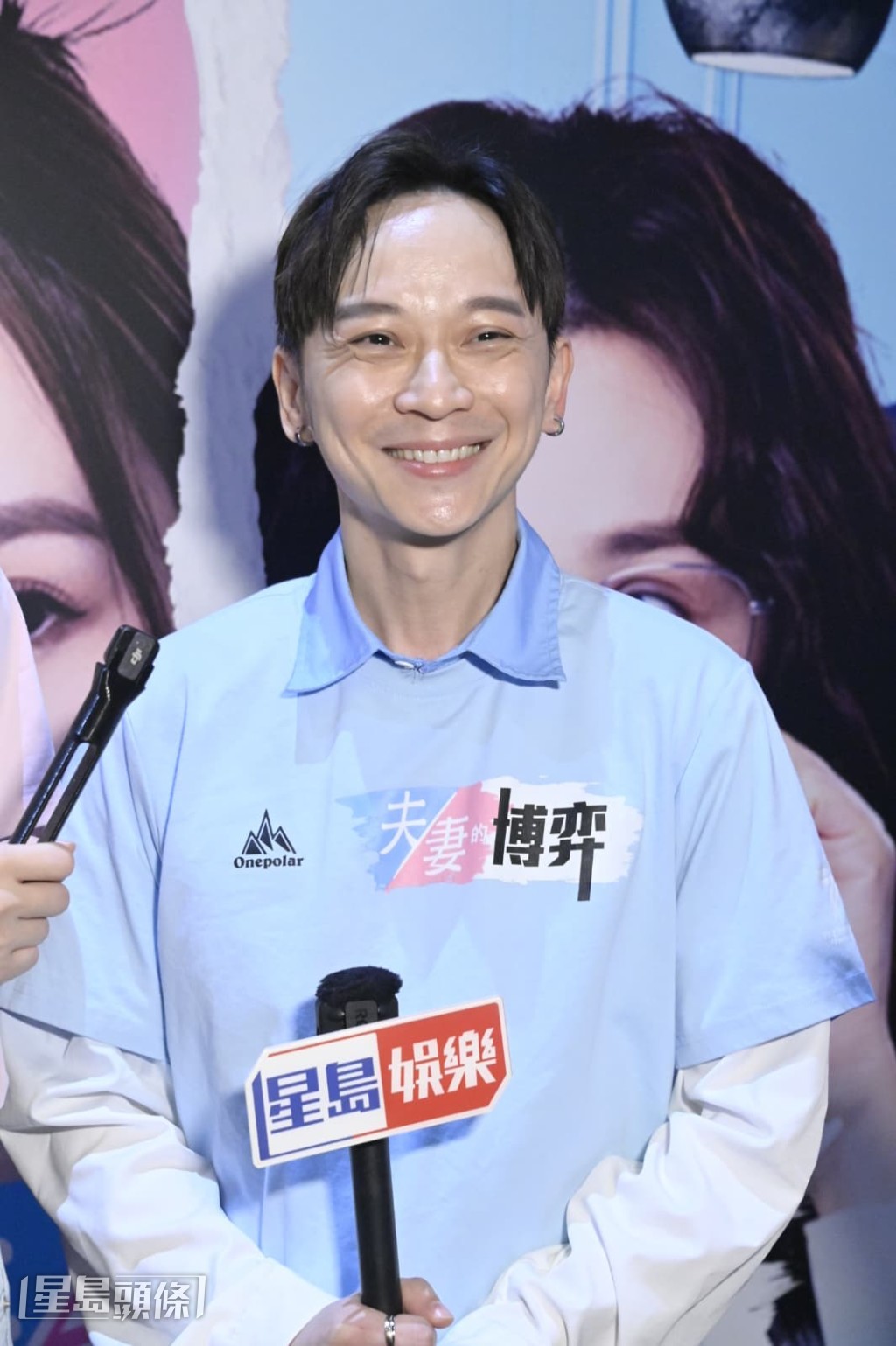 鄧智堅提到曾指導郭柏妍演戲,並稱讚對方進步顯著。