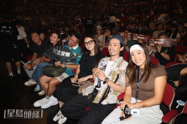 陳柏宇紅館騷預演握手彩蛋 愛女撐場 群星送特色花籃