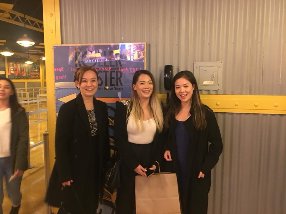 翁靜晶與女兒感情融洽要好。