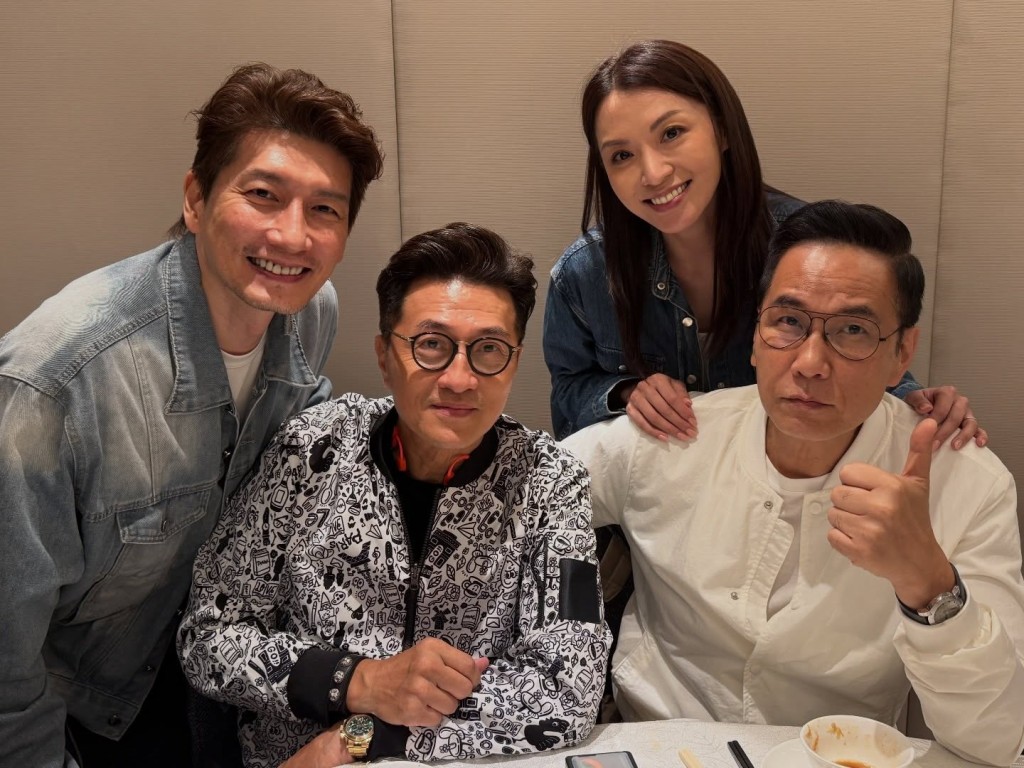 同場的陳煒保養得宜，被讚是凍齡美人。