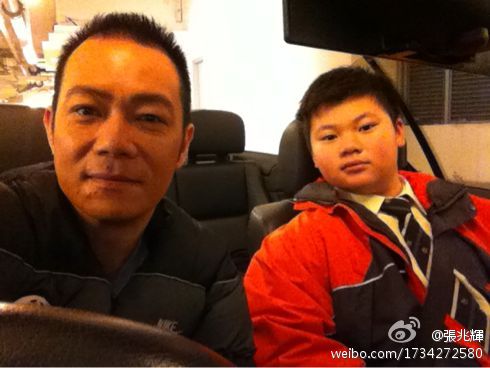 張兆輝的大仔張卓鏗已完成碩士課程。