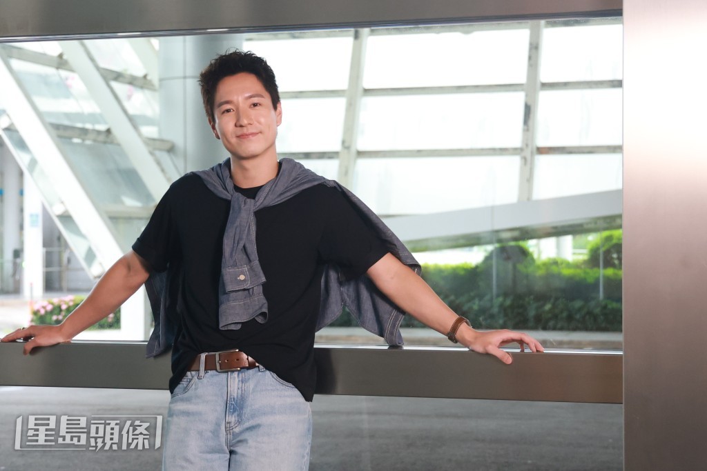 談到《愛·回家之開心速遞》將播大結局,吳偉豪坦言感到非常不捨。
