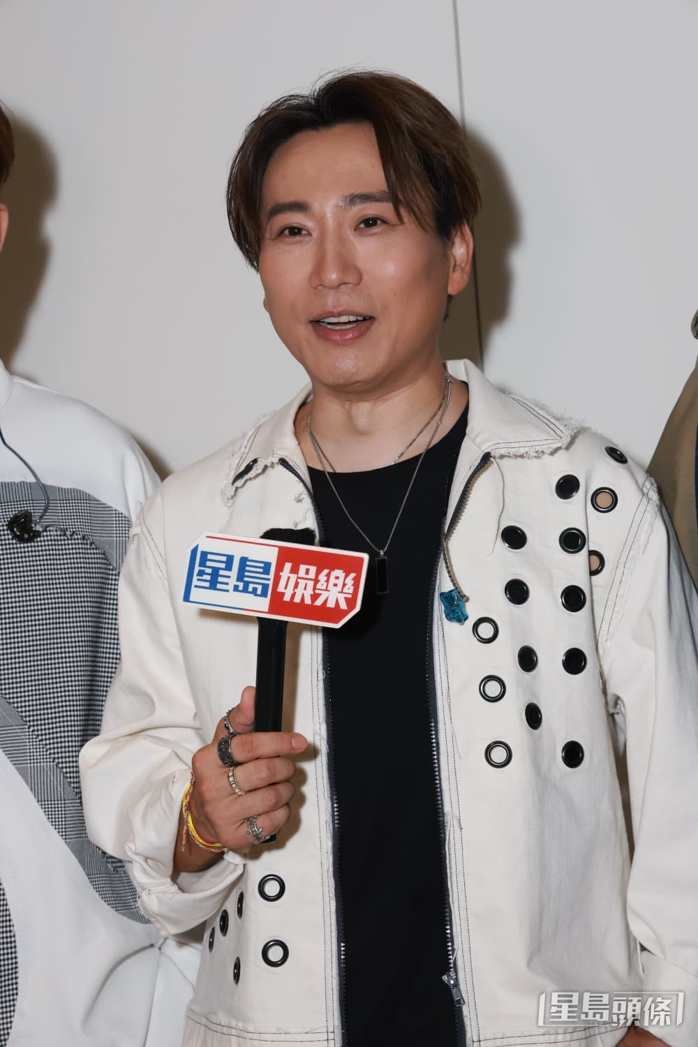 顏米羔坦言自己最熱愛的始終是唱歌。