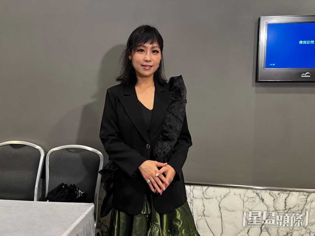 楊詩敏的身形對比以往有明顯改變。