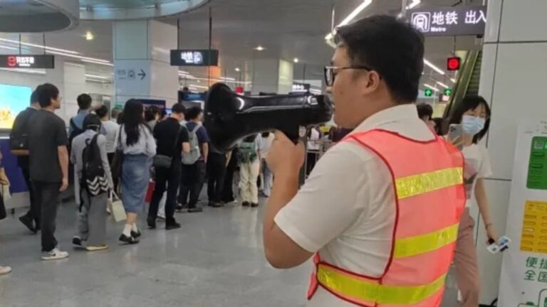 深圳地鐵加強安檢致擠塞 即時推出三項措施提升效率