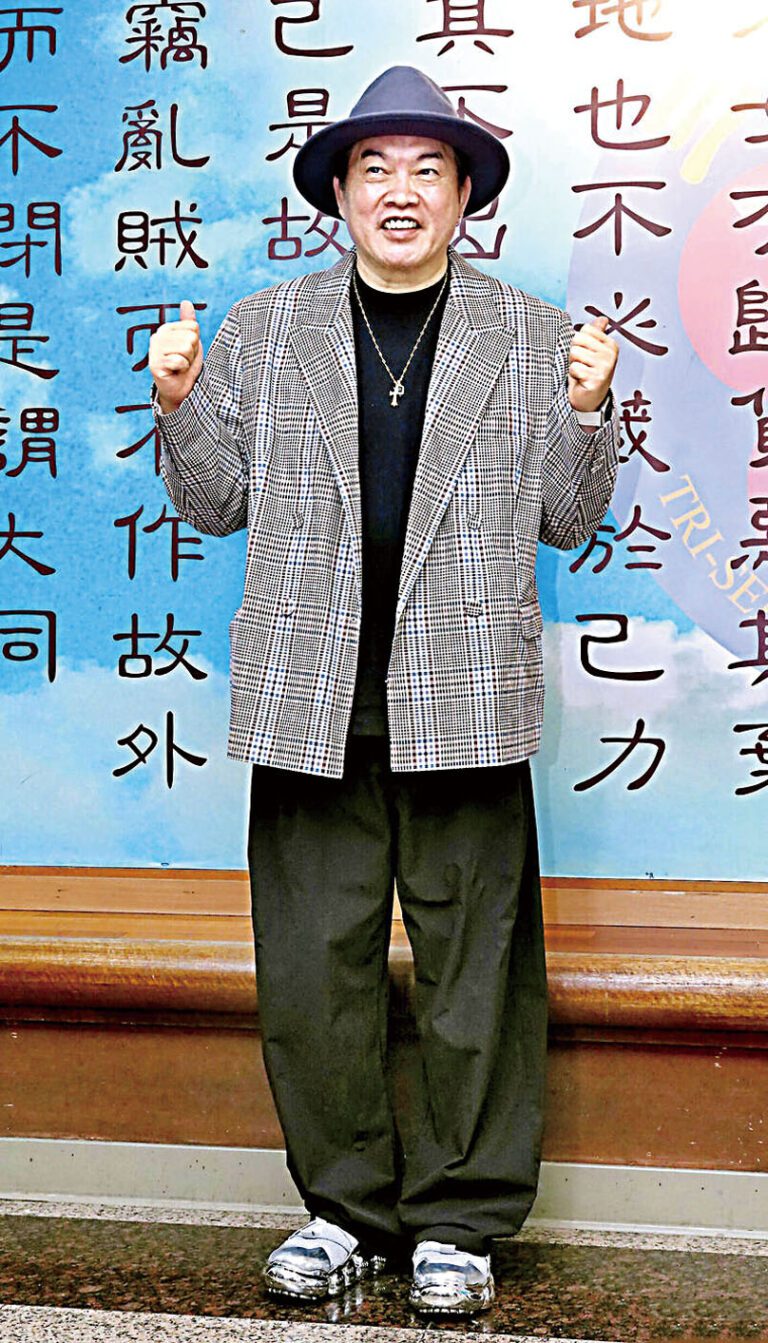 康康出席公益演唱會談起吳宗憲。網上圖片