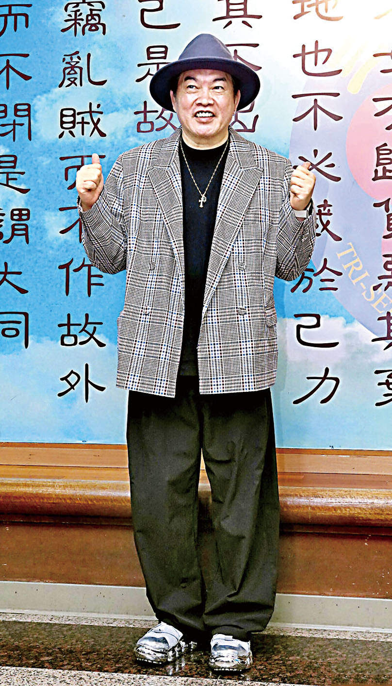 康康出席公益演唱會談起吳宗憲。網上圖片