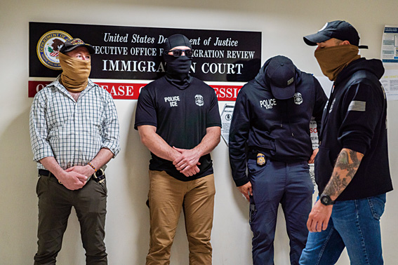 逾100名民主黨人致函，要求舒默及傑弗里斯支持廢除ICE。 Madison Swart/紐約時報