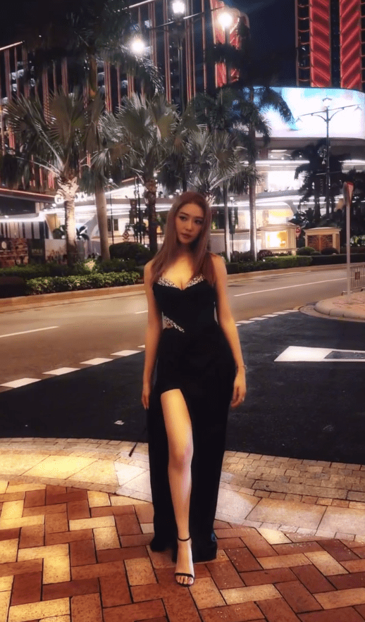 戴祖儀大方展示其優美身段,吸引不少網民目光。