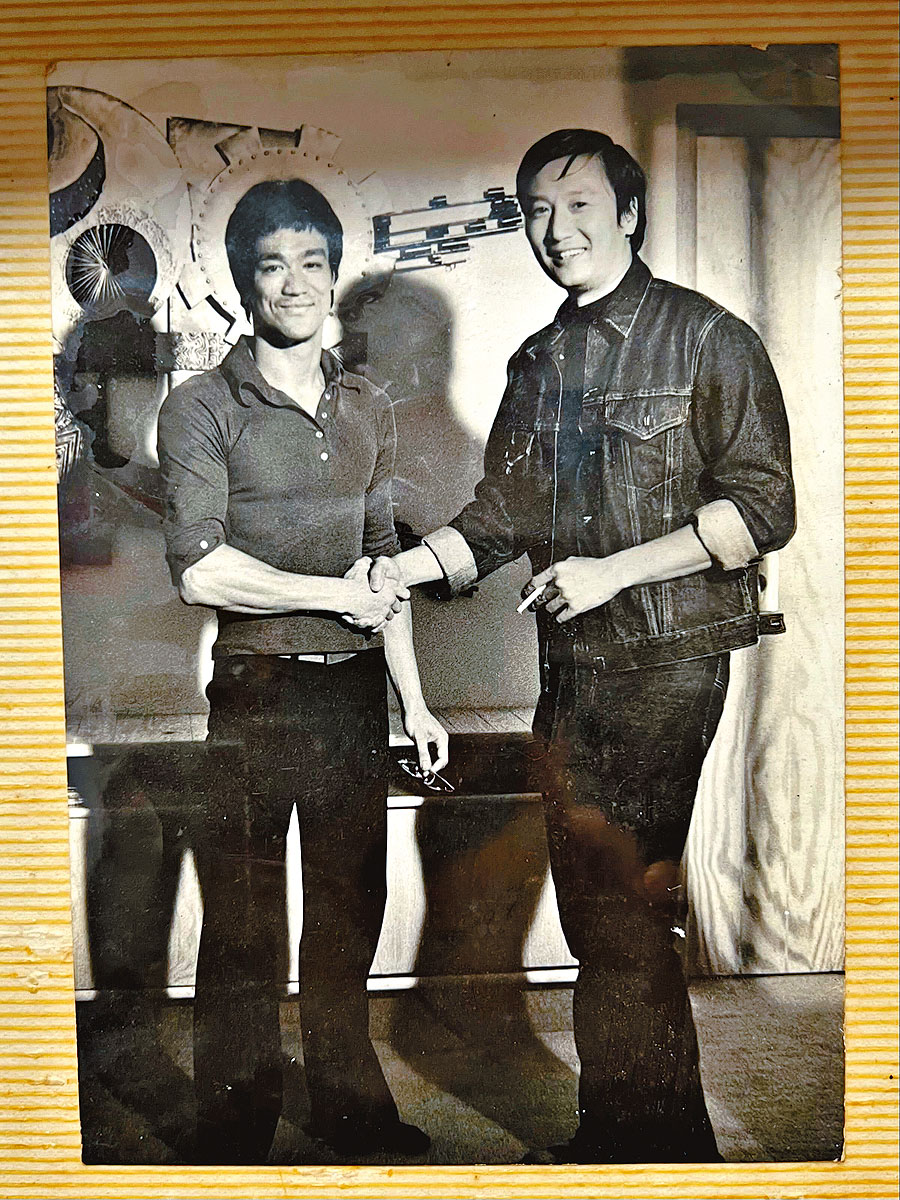 四哥當年與李小龍的珍貴合照。