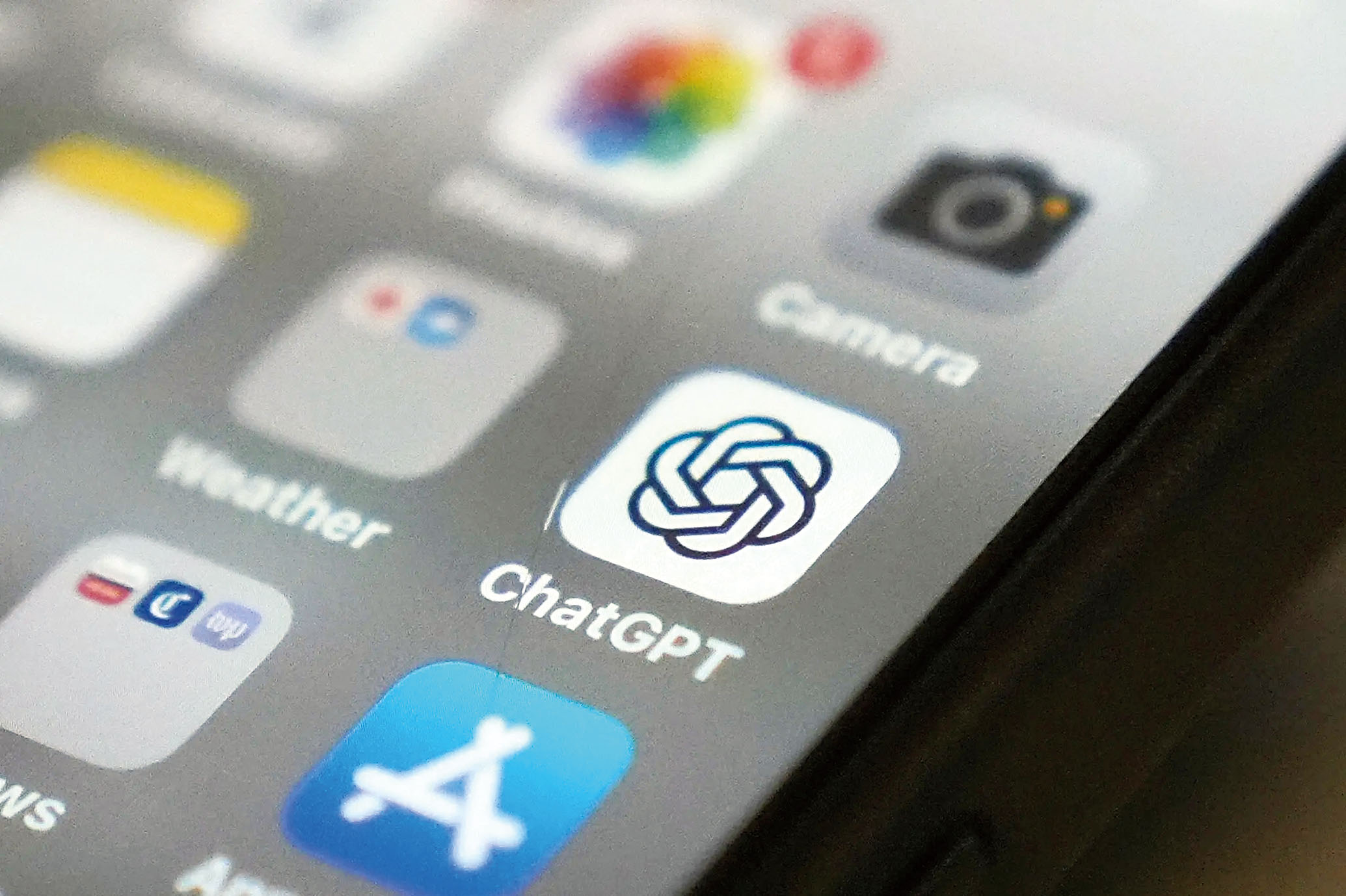佛州一名牧師指控ChatGPT提供錯誤醫療建議告上法庭。美聯社