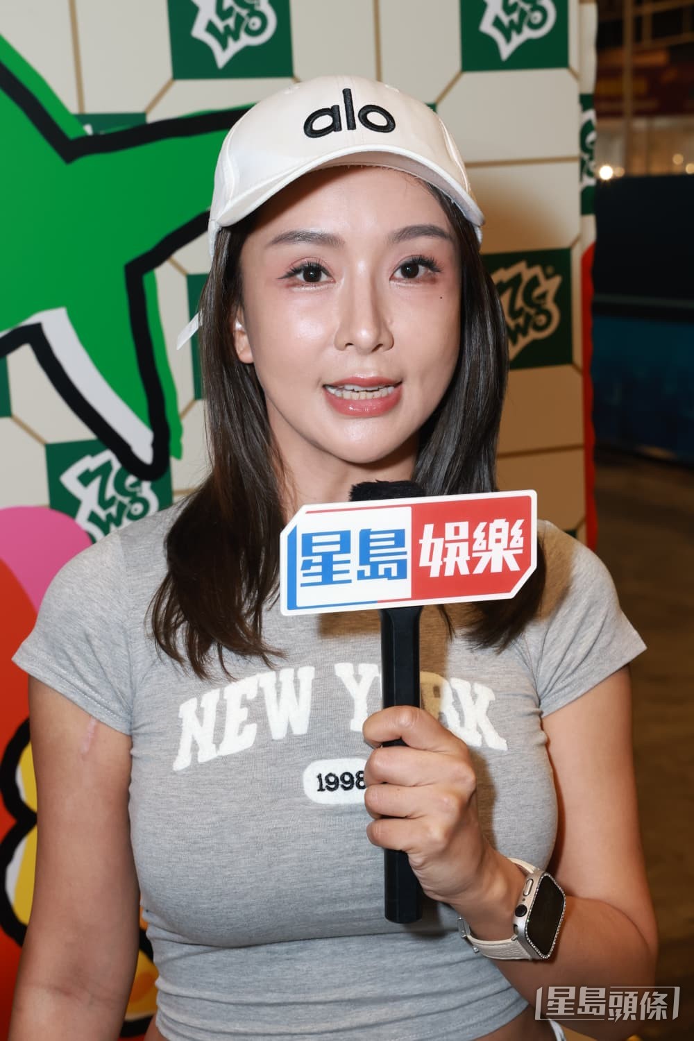 可人Kelly因發佈的合照捲入涉及方媛的修圖風波。