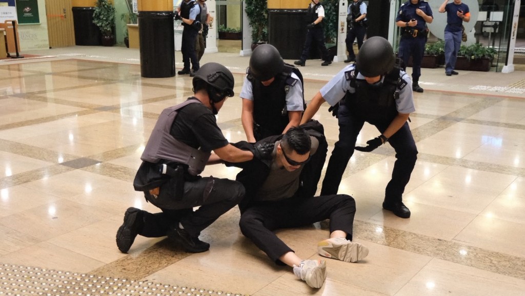 港島總區舉行「雄志」反恐演習 強化跨部門應對襲擊協作