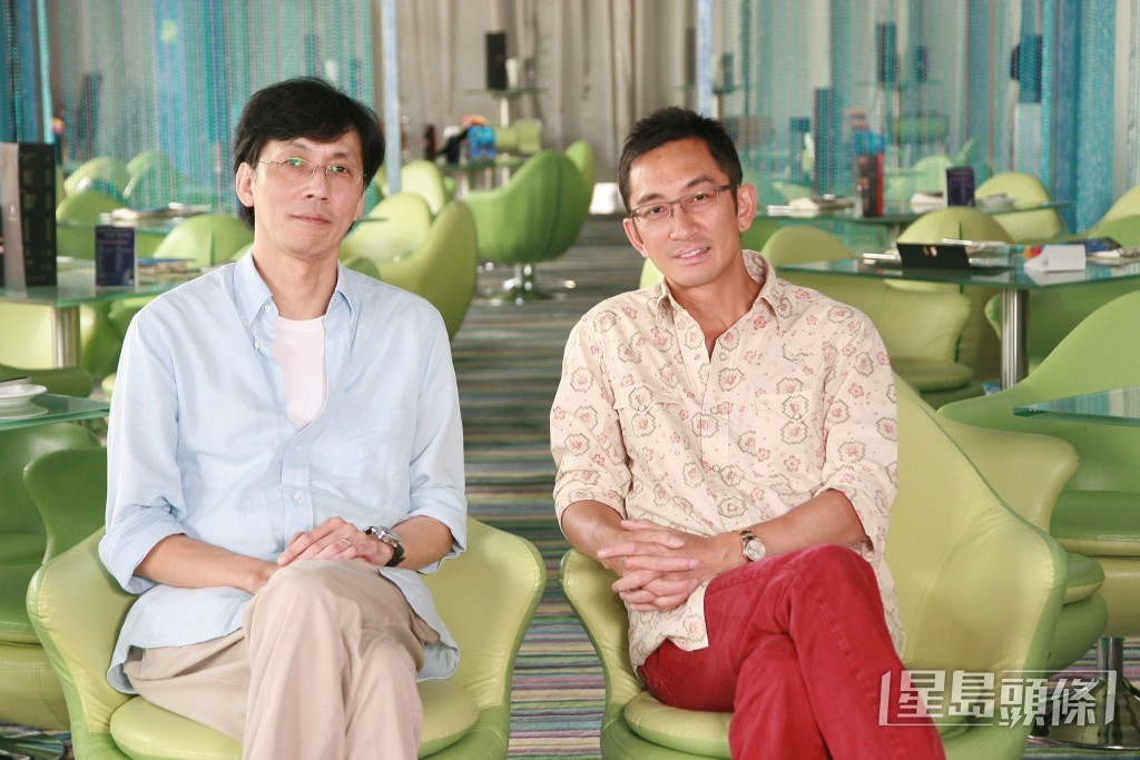 當時電視城外被貼滿追債街招,直指他「集資拍劇騙財」。