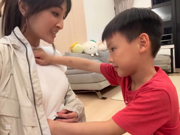 張名雅的大仔擔心媽媽會「被看蝕」。