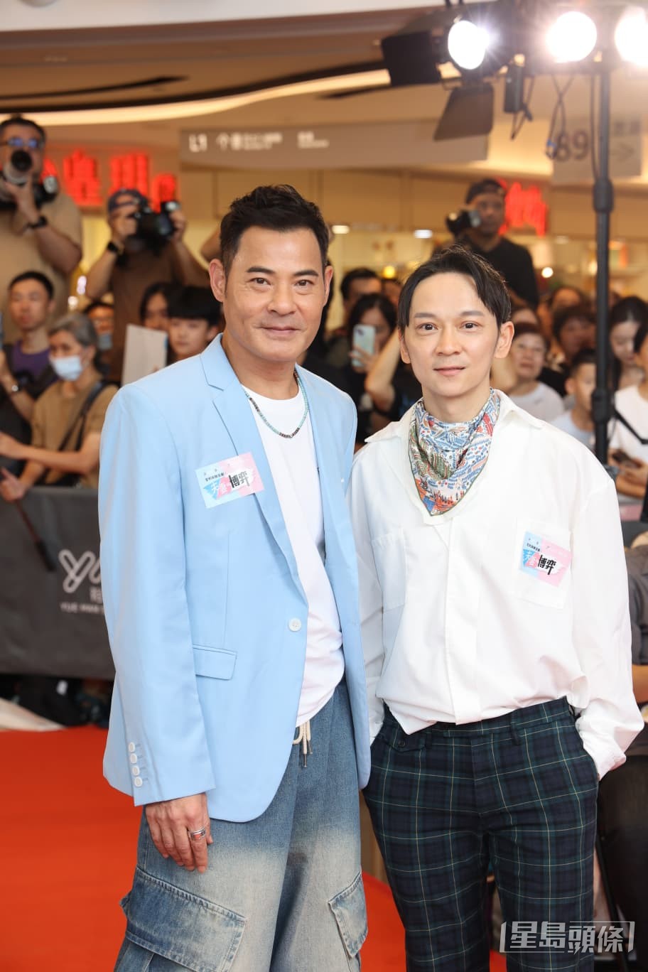 黃智賢和鄧智堅同為實力派演員。
