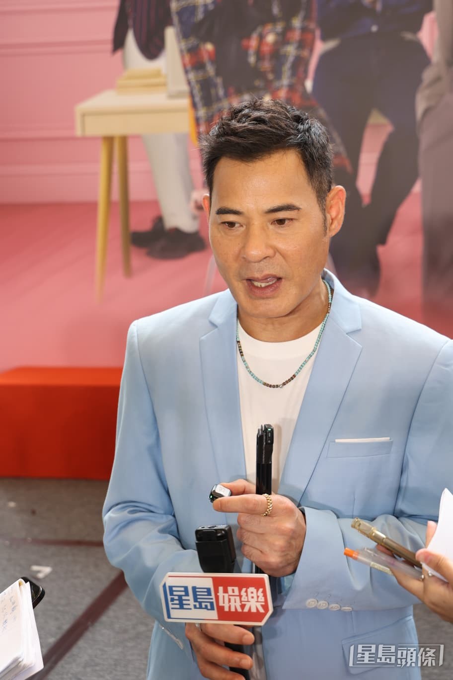 黃智賢憶述梁材遠在生時非常愛護演員。