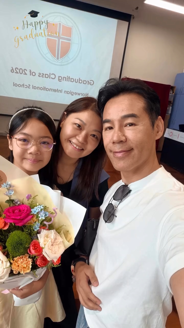 女兒徐心怡今年已小學畢業。