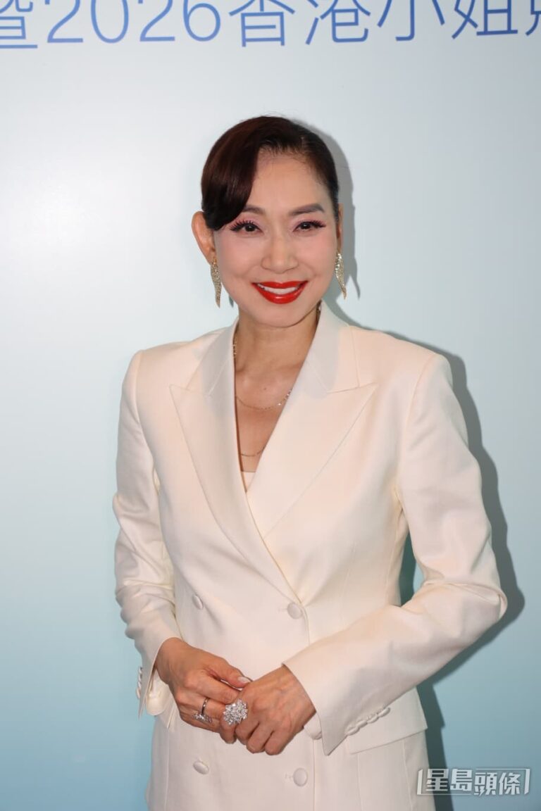鄺美雲轉換身份贊助港姐 大師姐親授比賽心法