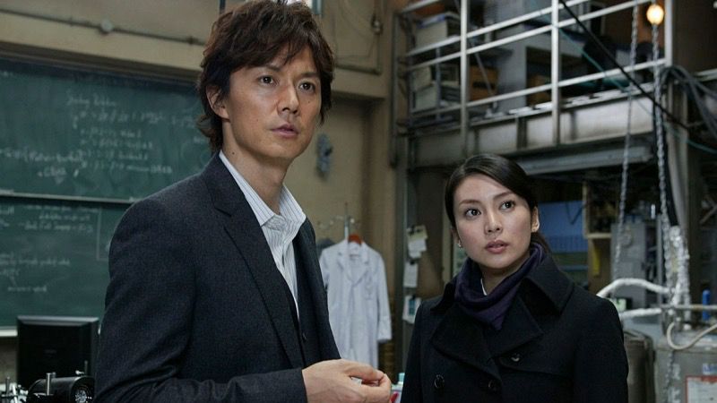 福山雅治自2007年起，便持續主演《神探伽利略》系列劇集。