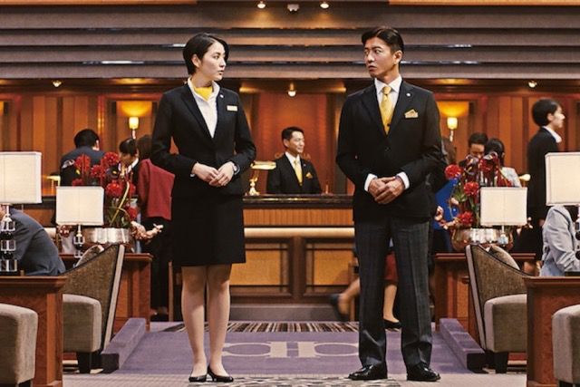 《假面酒店》的兩位主角木村拓哉與長澤正美，均發文悼念東野圭吾。