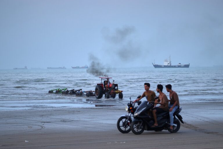 美軍與沙特聯手空襲伊拉克境內民兵組織