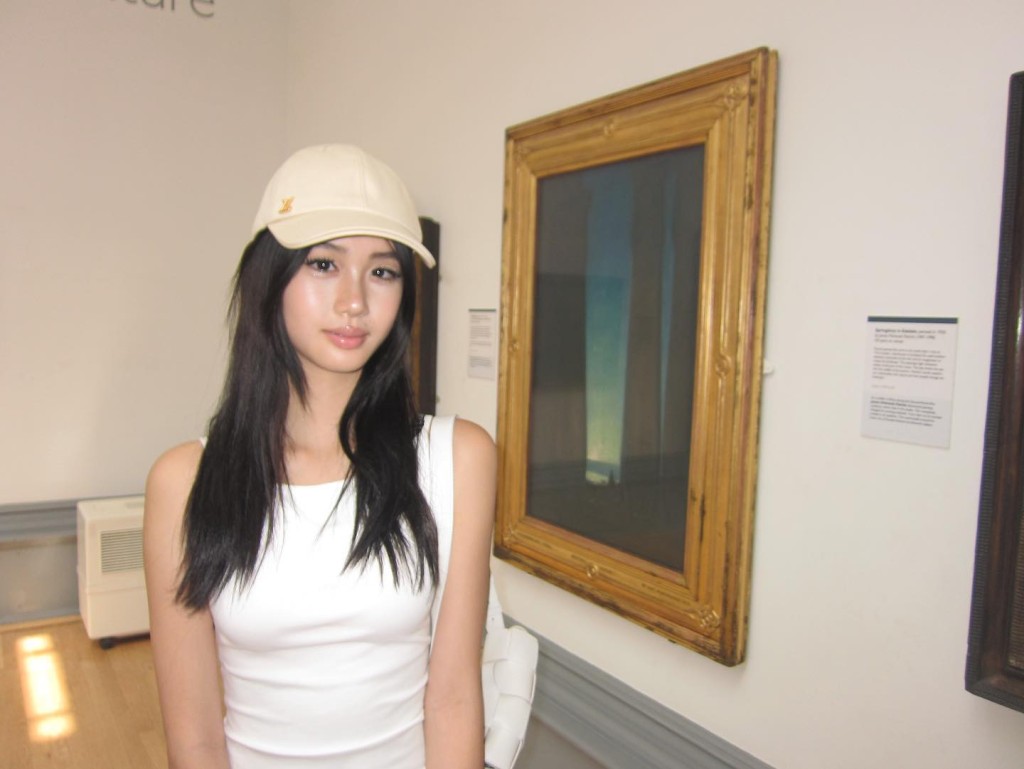 鍾麗緹的女兒們均遺傳了母親的優點。