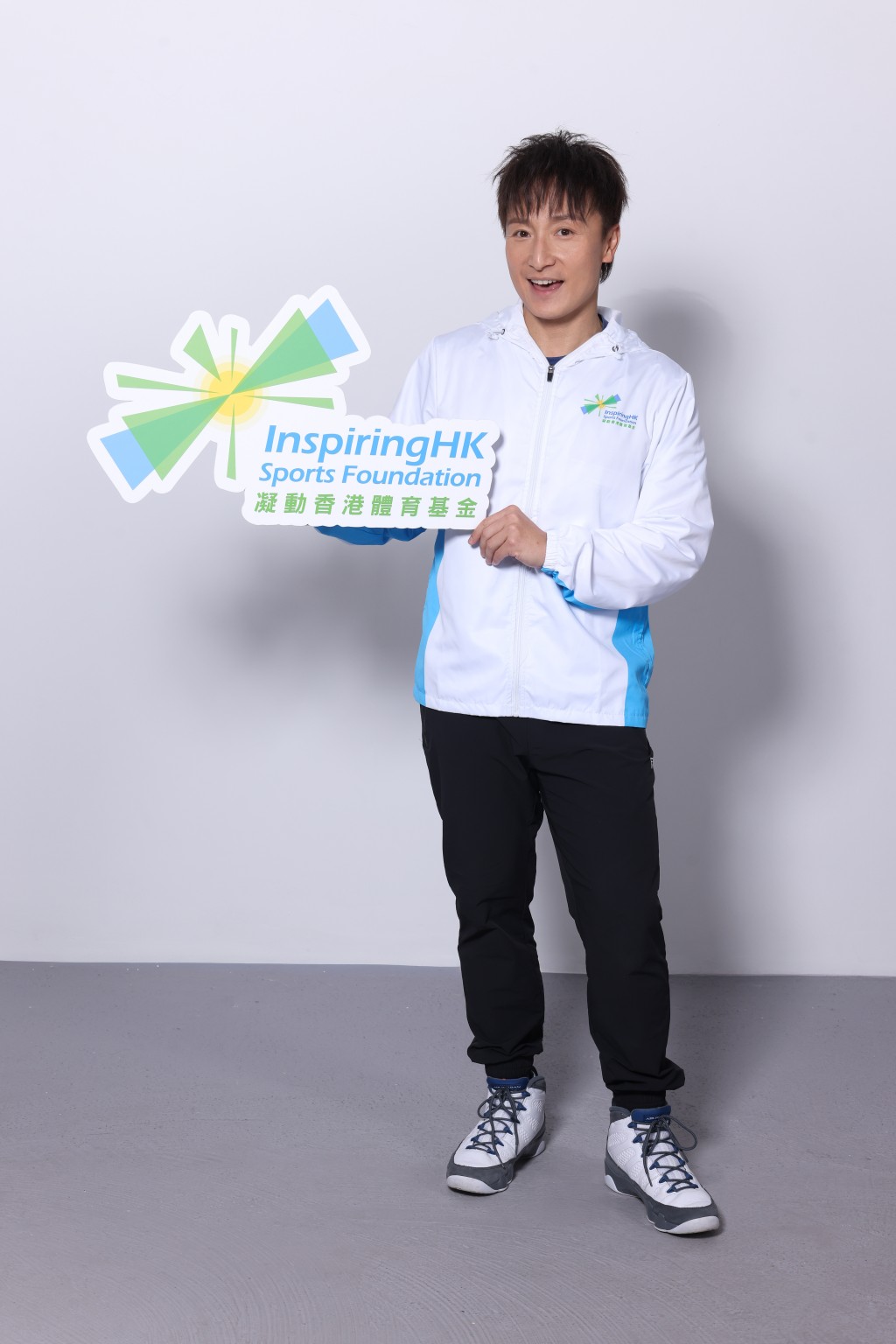 方力申指公海挑戰難度較環島泳更高。