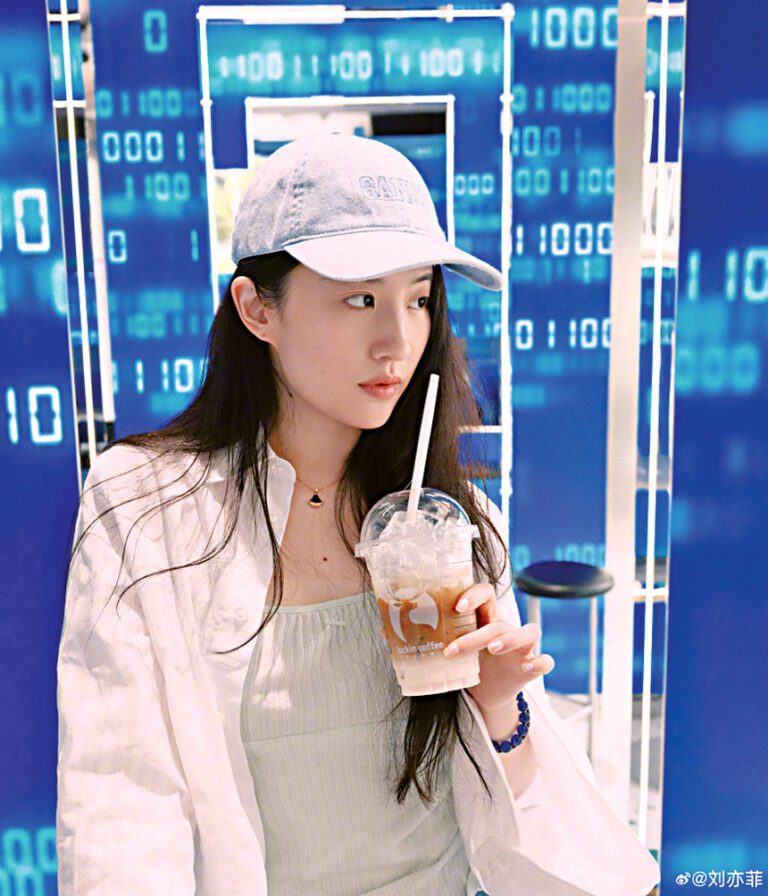 劉亦菲素顏狀態佳。網上圖片