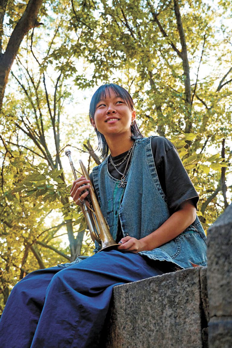 20歲灣區華裔音樂家唐思語（Skylar Tang）曾是NYO Jazz團員，今年獲卡內基音樂廳邀請重新編曲。受訪者提供