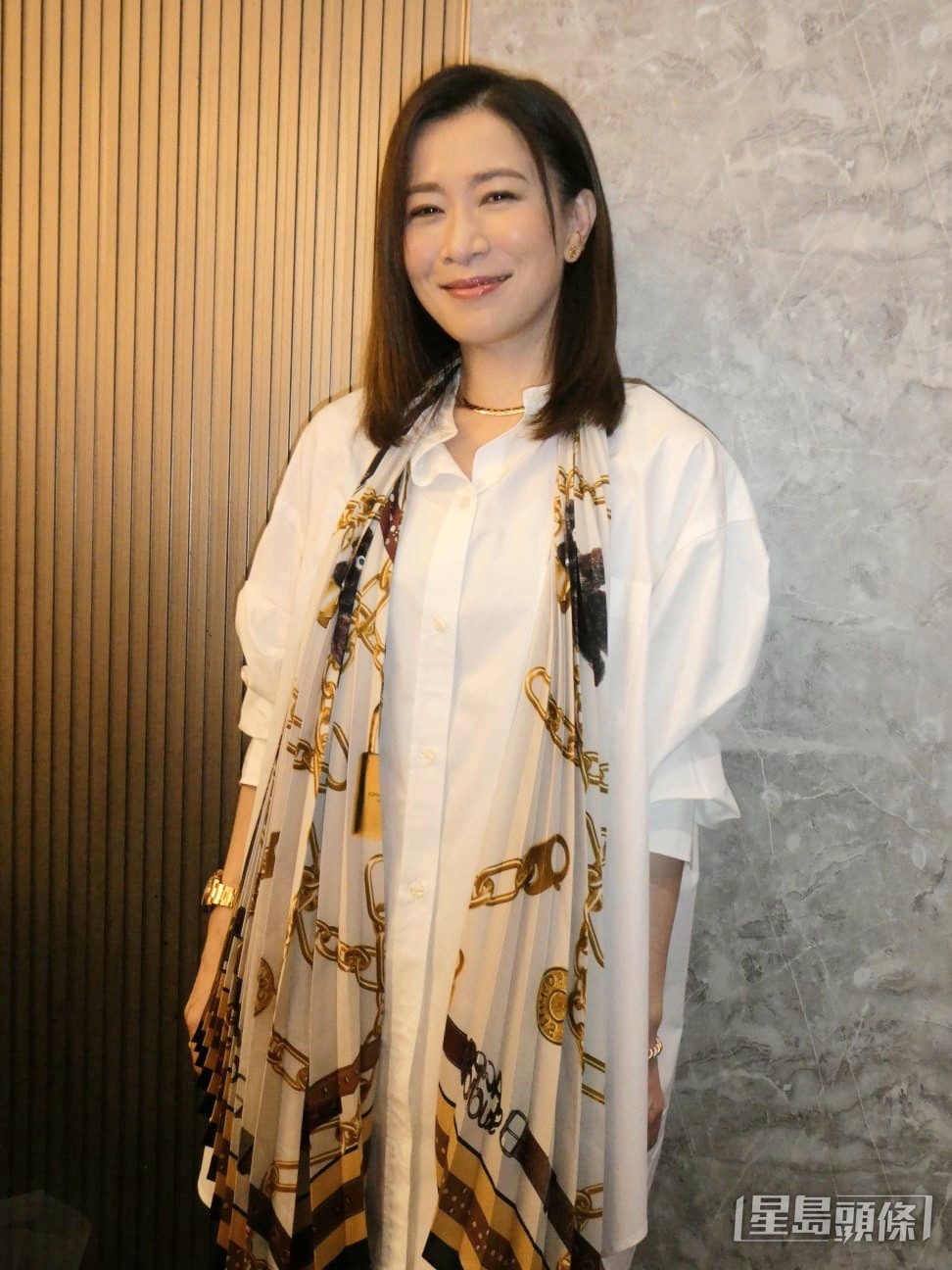佘詩曼當晚的主要任務是陪伴母親。