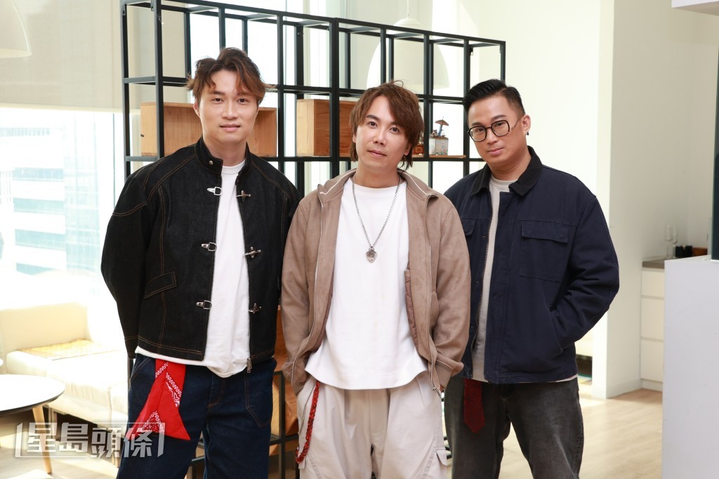 他們認為，與朋友們展開為期兩個月的巡演，是既痛快又夢寐以求的事。
