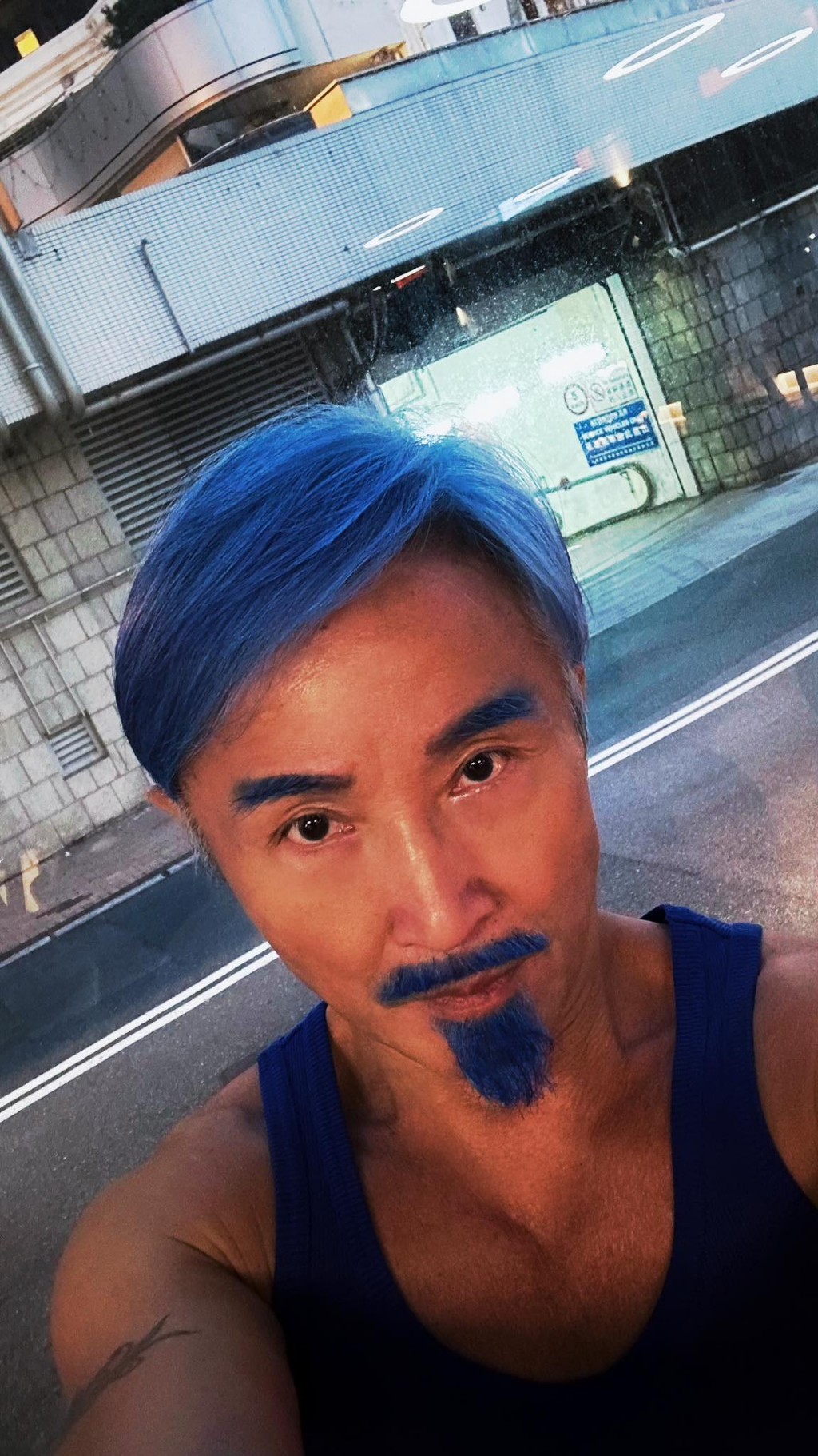 周啟生曾在Facebook發文嚴厲批評陳蕾。