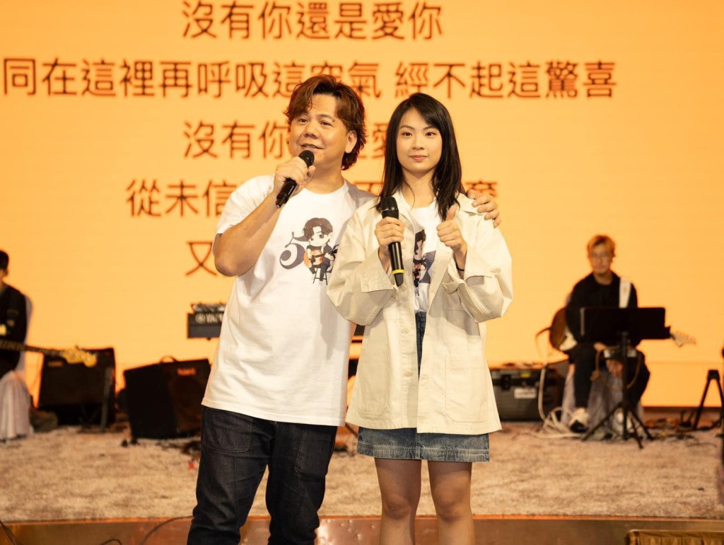 伍仲衡與洪心怡早前已被傳出解約消息。