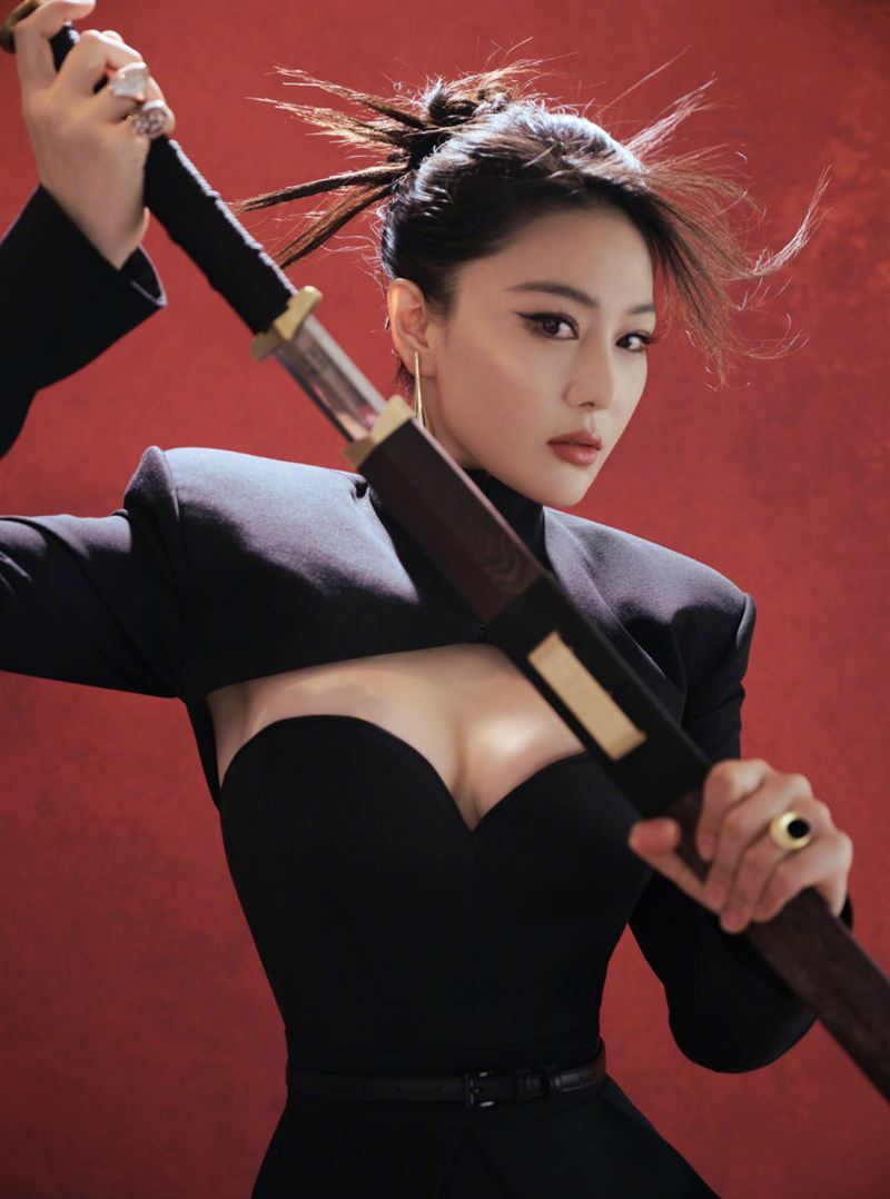 吳卓羲在2011年戀上張馨予,但當時男方因事業考量不願公開戀情。