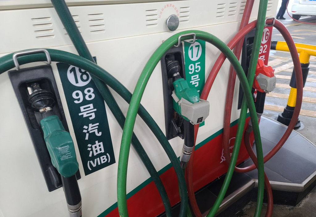 北上入油成習慣 業界料港油價回落亦難逆轉