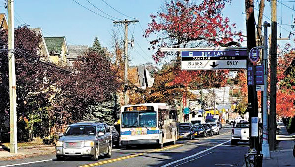 史島勝利大道設公車道繼續受到反對。