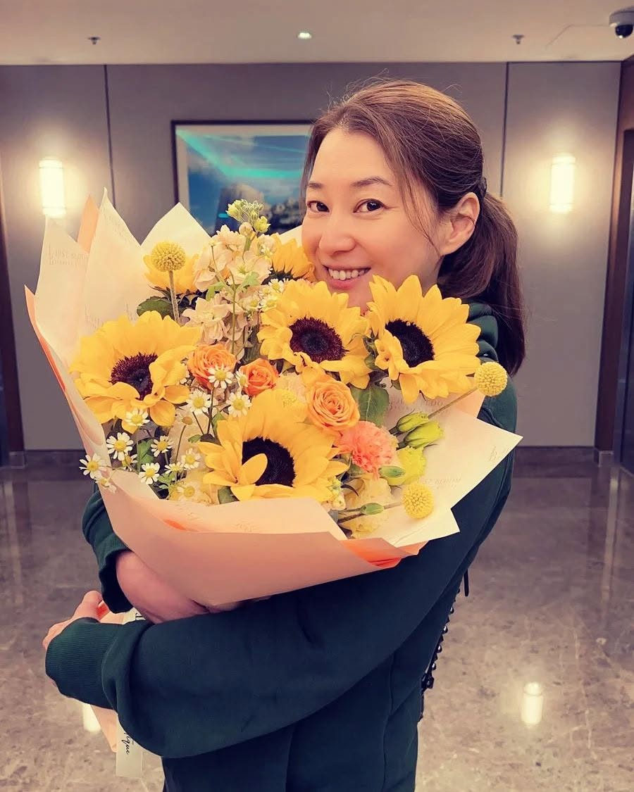 陳伶俐再婚後過著豪門少奶奶的生活。