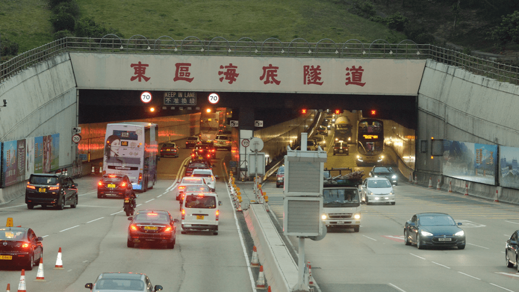東隧行政大樓停車場發生交通意外 58歲司機涉酒後駕駛被捕