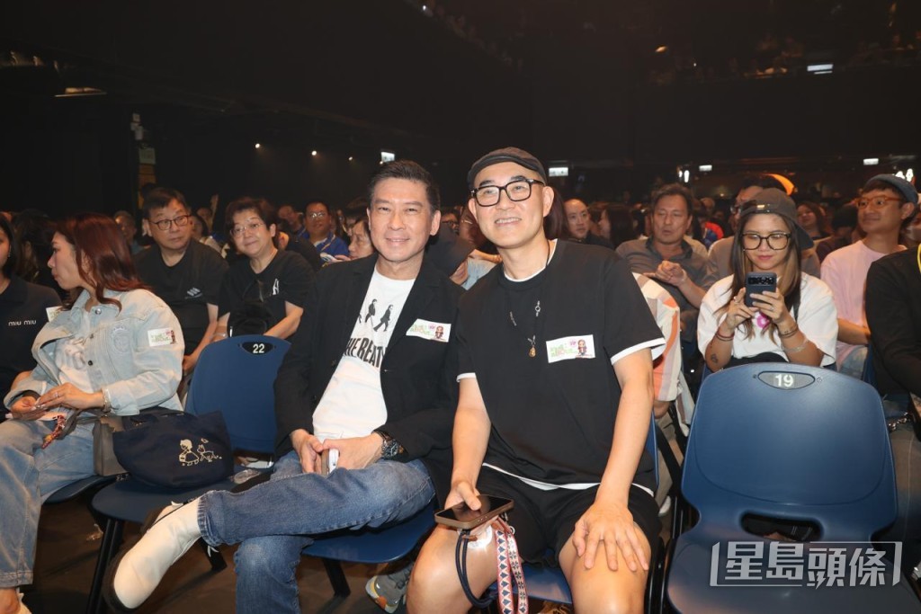 張佳添與周國豐到場捧場。