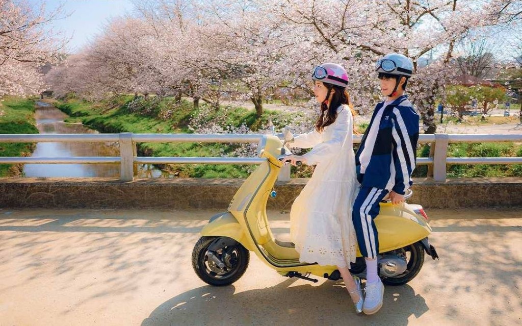 劇情包含「先婚後愛」的元素。