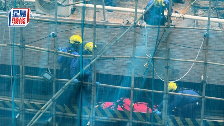 九龍城地盤安全經理工作期間墮樓 消防救出送院