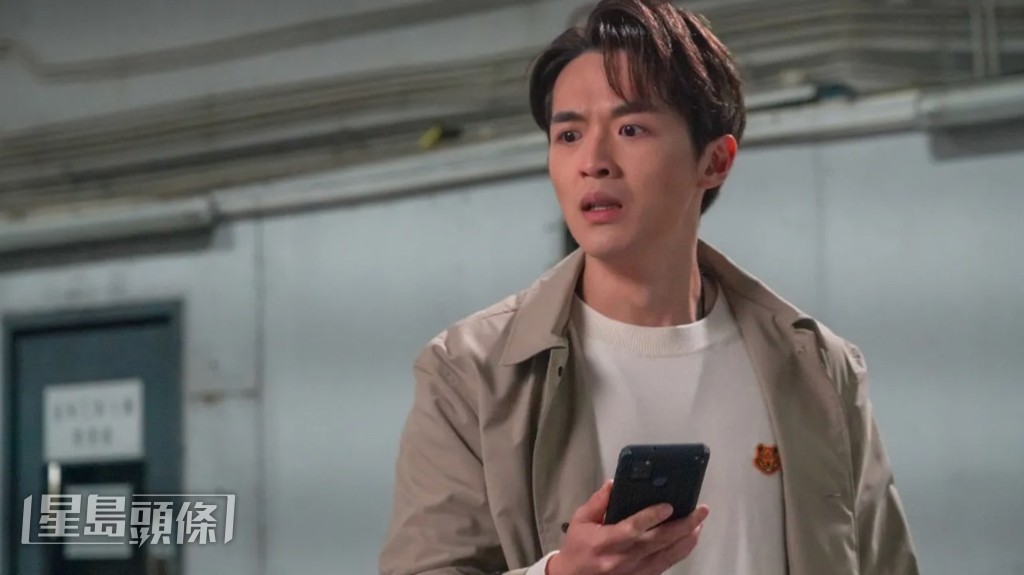 Roxanne稱讚阮浩棕成功擺脫乖仔形象,將賤男角色演得入木三分。