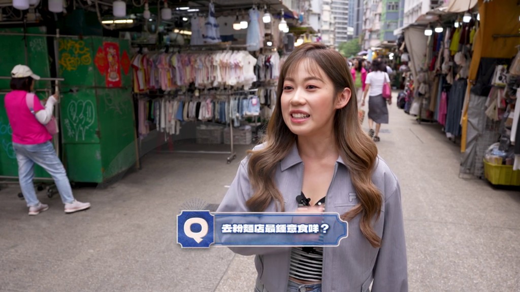 提到美食,黃婧靈顯得格外興奮。