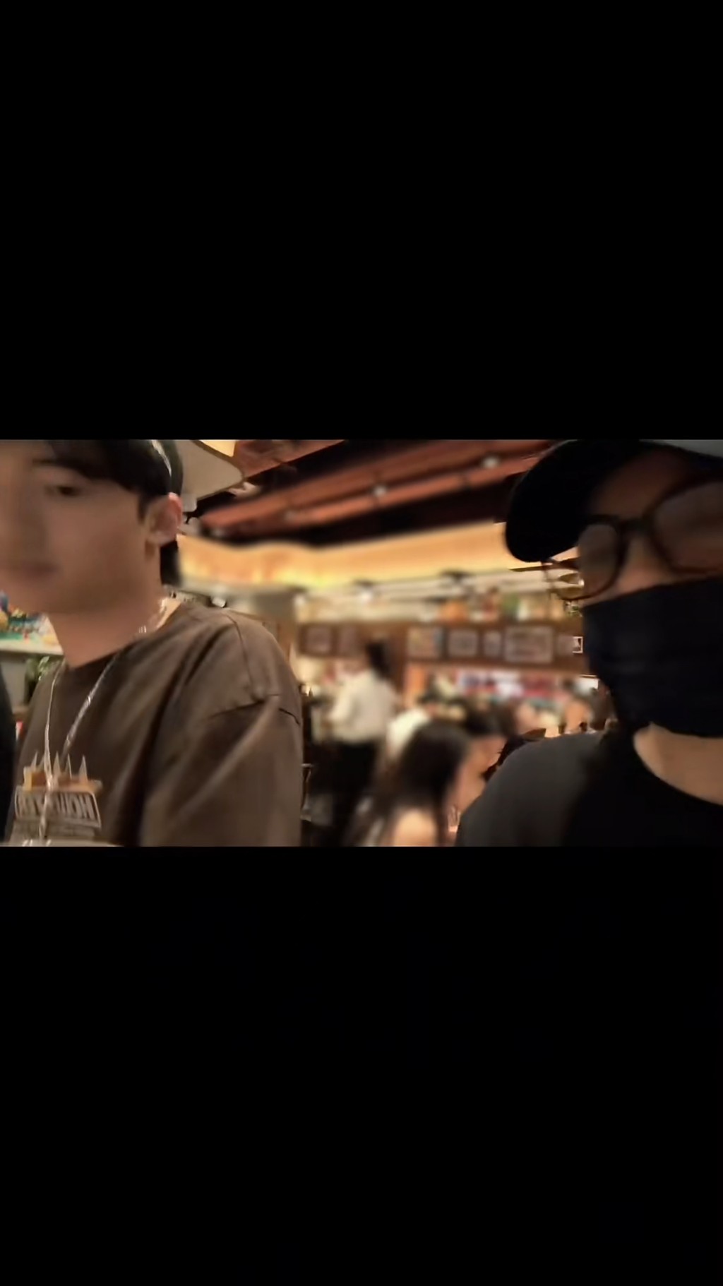 張柏芝昨日分享大仔Lucas十年前與十年後的成長影片對比。