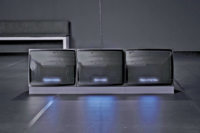 《長鏡頭》多媒體展覽。Cantor Art Center
