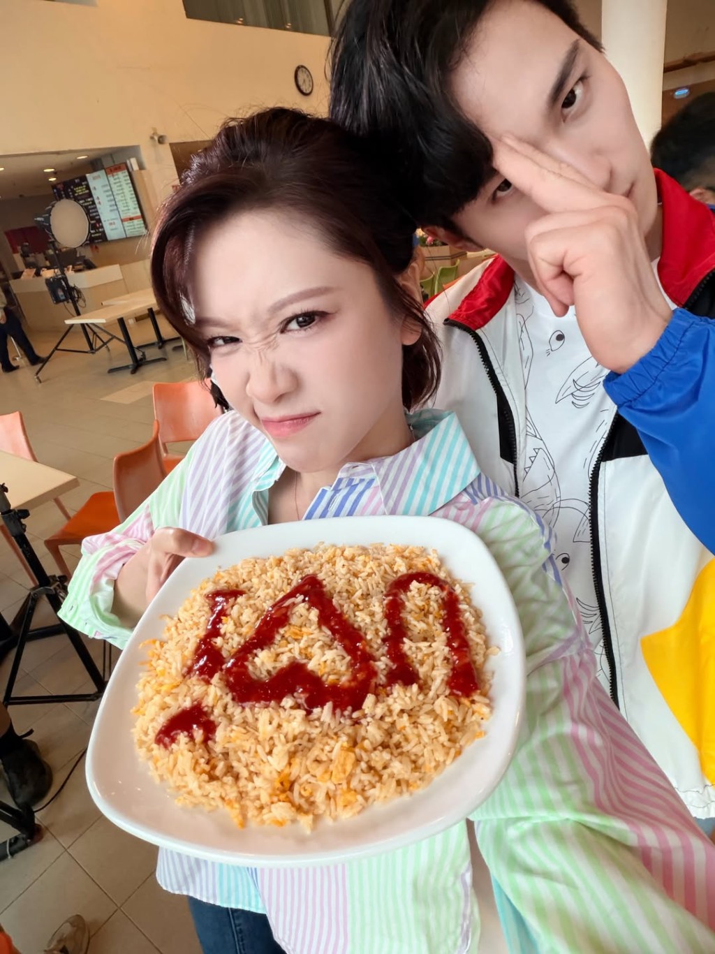 周嘉洛亦曾到林凱恩的IG帖文留言。