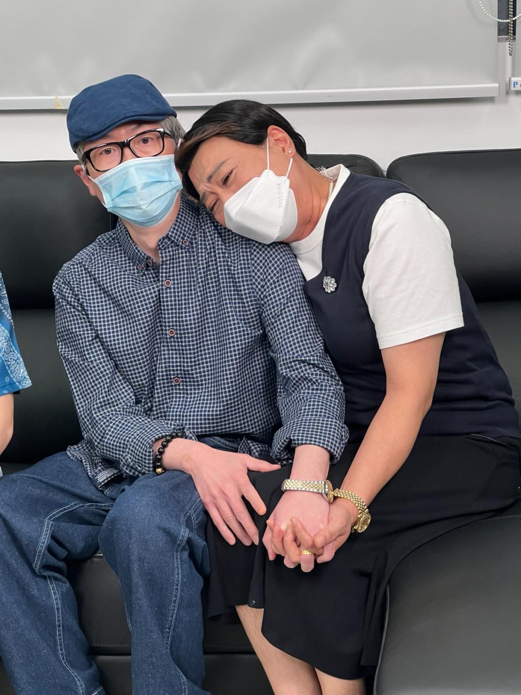 早前不少網民在社交平台Tag阮兆祥及李思捷，希望他們還原「何伯之亂」。