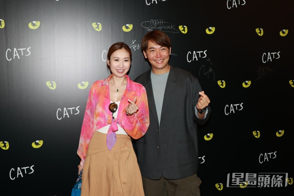 莊思敏與妹妹莊思明一同出席《Cats》首映。