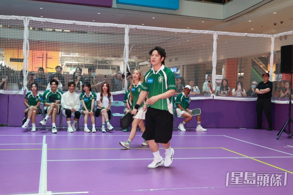 打Pickleball現已成為他的日常運動之一。